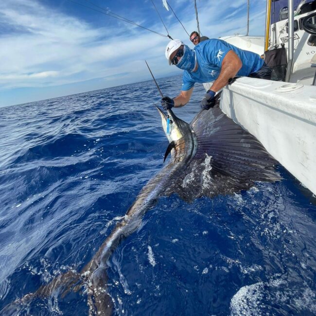 costa-rica-fishing-experience-gladiator_sportfishing-home-inside-one